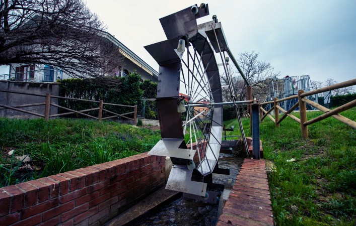 Water wheel, Wesen